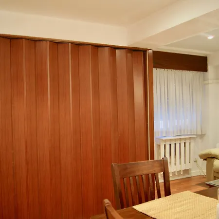 Oh Mayor Square Apartment *