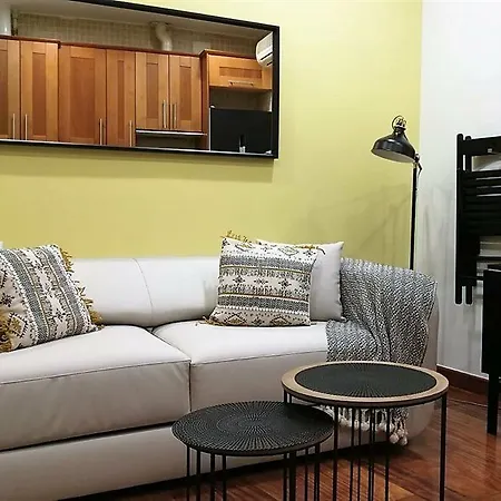 Smartr La Latina Aparthotel Madrid