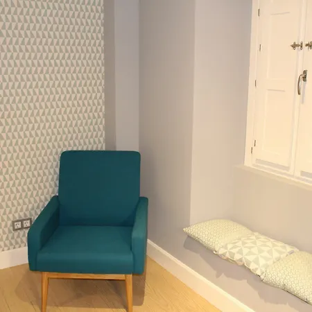 Stylish In Heart Of Malasana * Madrid
