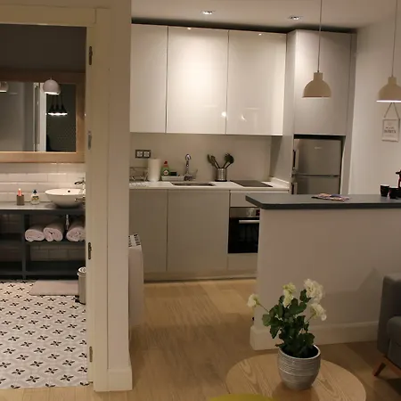 Apartment Stylish In Heart Of Malasana
