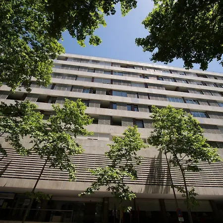 Apartment In R.madrid C.f. Stadium 2 *