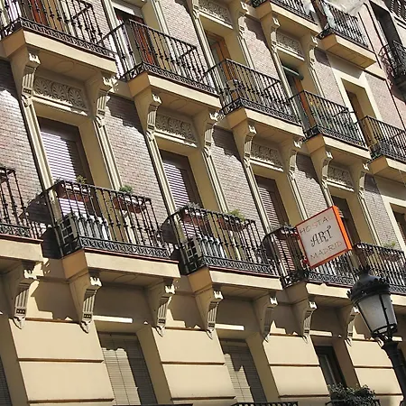 Art 2* Madrid