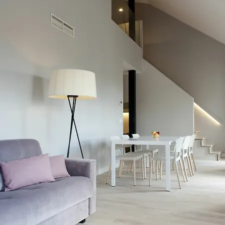 Aparthotel Mh