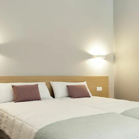 Mh Aparthotel 4*