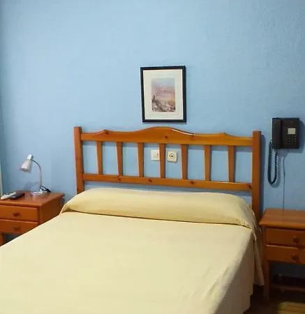 Rio Parana Guest house *