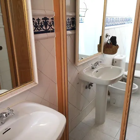 Apartamento Atocha 68 *