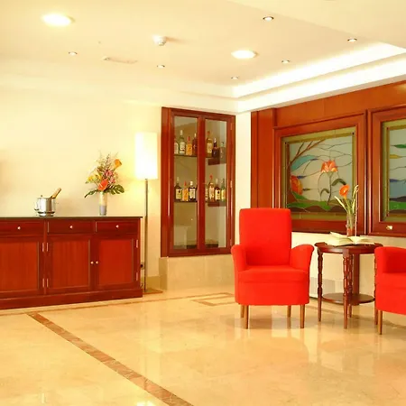 Gran Legazpi Hotell 3*