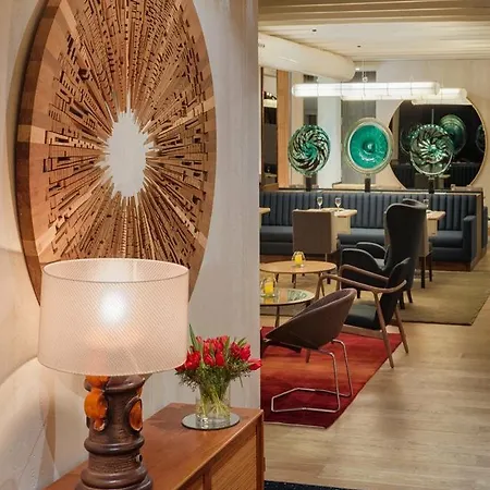 Hotel H10 Puerta De Alcala 4*