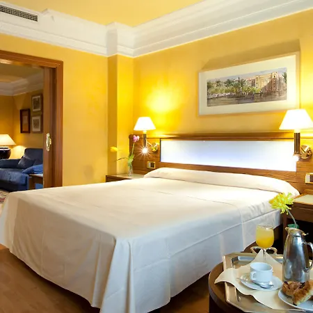 Hotel Senator Gran Via 70