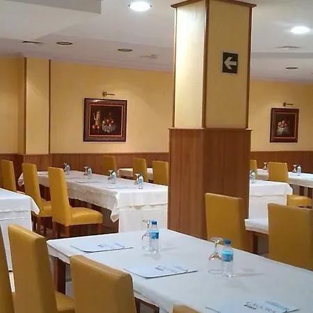 Agora Juan De Austria Hotel 4*