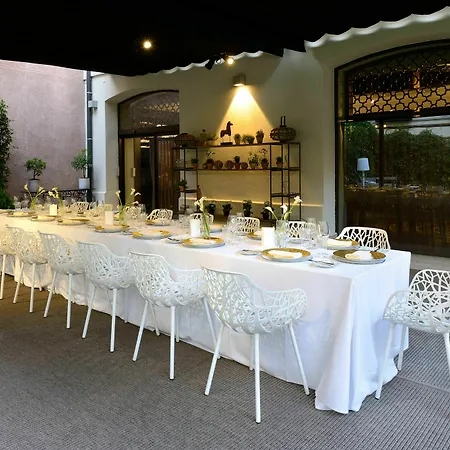 Hotel Unico Madrid, Small Luxury