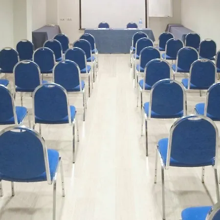 인판타 메르세데스 호텔 2*