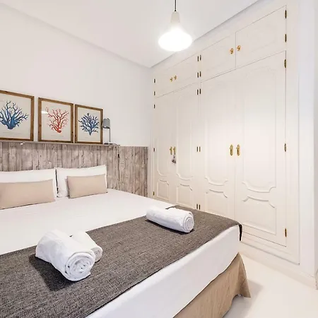 Genteel Chueca Apartment *