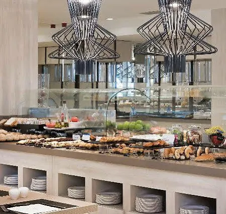 Nh Zurbano Hotel 4*