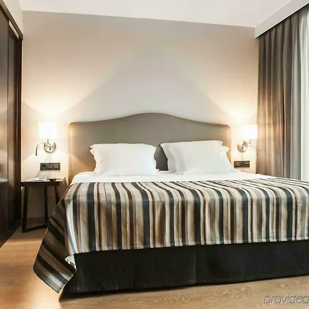 Hotel Exe Moncloa 4*
