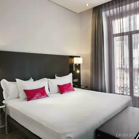 Hotel Ac Recoletos By Marriott