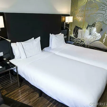 Ac Recoletos By Marriott Hotel Madri