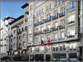 Hotel Catalonia Gran Vía 4*