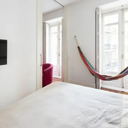 Modern Flats In Justicia By Allo Housing