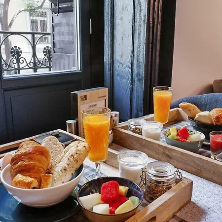 One Shot Recoletos Hotel 4*