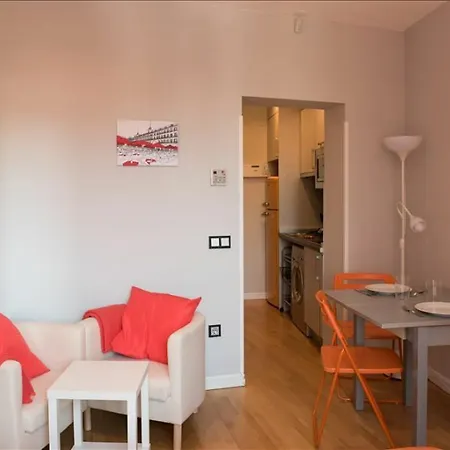 Estudio Plaza Mayor Apartment *