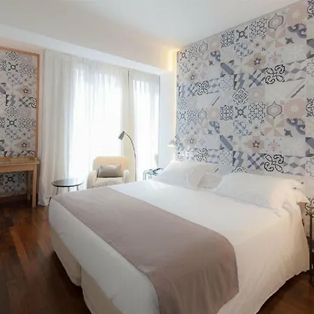 Szálloda Vincci Soma Madrid