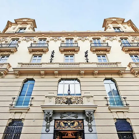 Urso & Spa, A Small Luxury Of The World Madrid
