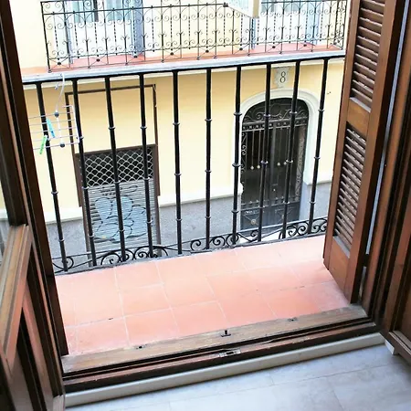 Loft Letras Apartment Madrid