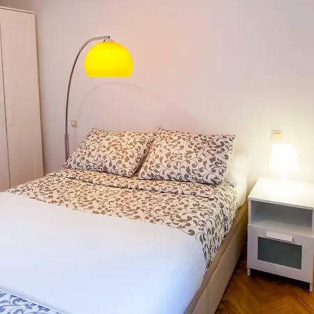 Apartment Segovia *