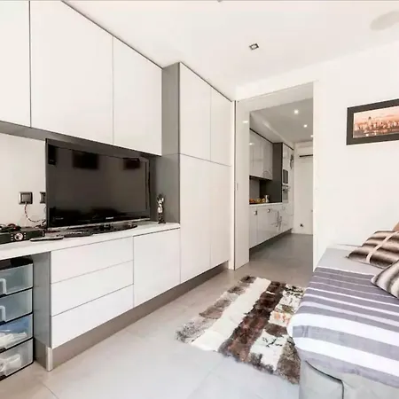 Apartamento En Sol Km.0 *