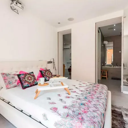 Apartamento En Sol Km.0 * Madrid