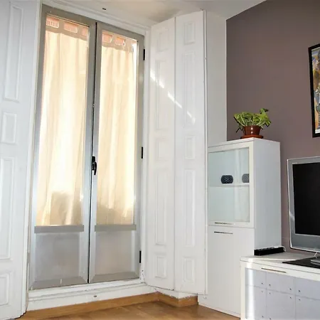 Modern And Lovely In Chueca
