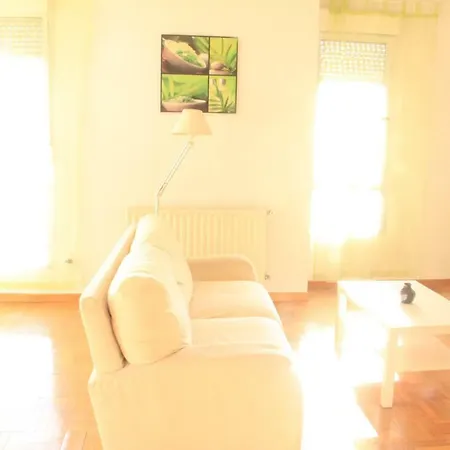 Plaza Mayor, Center Apartment