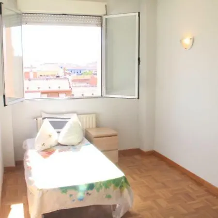 Plaza Mayor, Center Apartment *