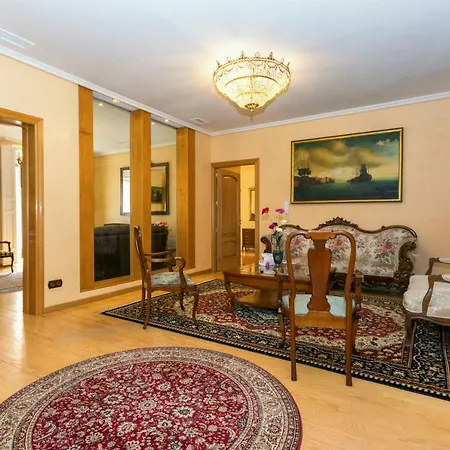 Apartment Calle Huertas Madrid