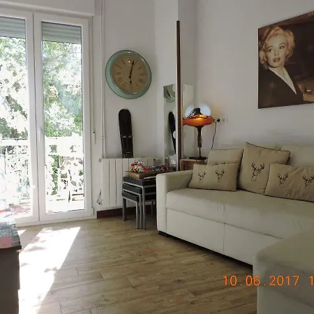 Downtown Chamberi Apartamento *