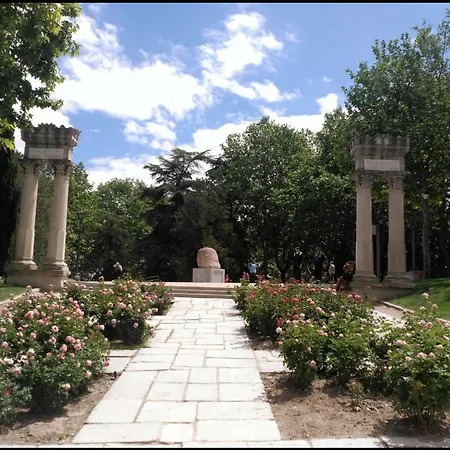 Apartament Pradera De San Isidro *