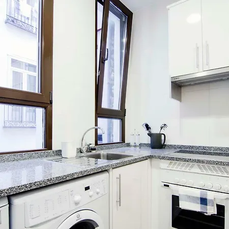 Marques De Cubas 6, Esc Int.b, 2º Drcha Apartamento Madrid