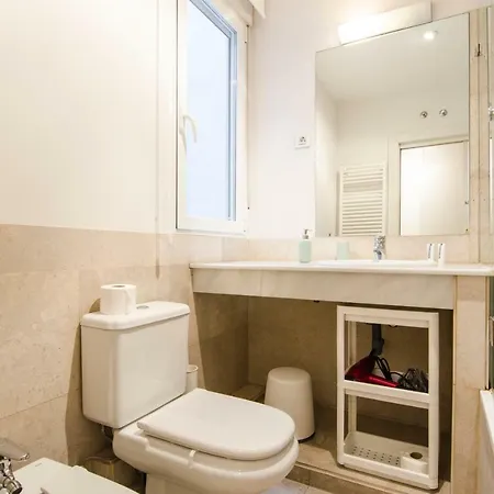 Apartment Claudio Coello, 122 *