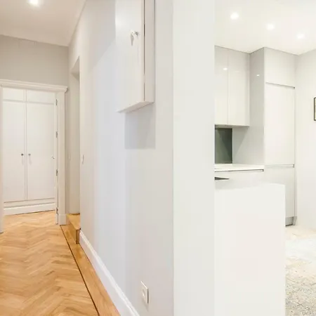 Minty - Atocha 4 Bd * Madri
