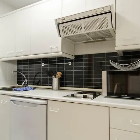 Zorrilla, 25 Apartment *