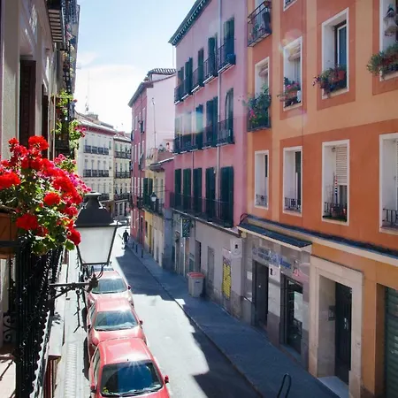 Apartment Renovated And Modern- 3bd 2bth- Anton Martin Madrid