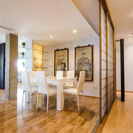 Santa Cruz De Marcenado 4 Apartamento Madrid