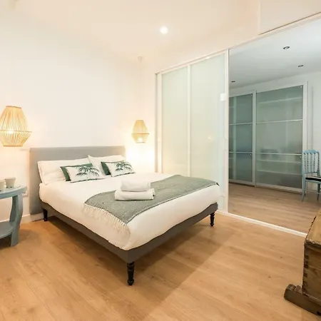 Apartment Infantas 23