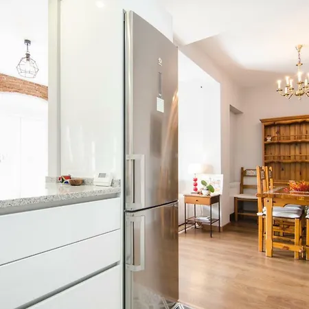 Apartment Jose Abascal, 35 *