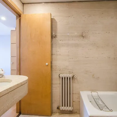 Apartamento Santa Cruz De Marcenado 4 Madrid
