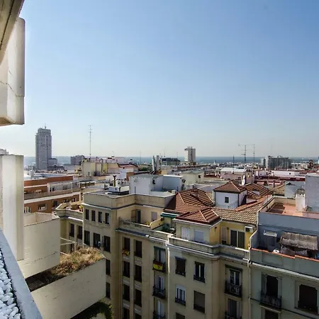 Santa Cruz De Marcenado 4 *
