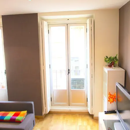 Modern And Lovely In Chueca * Madrid