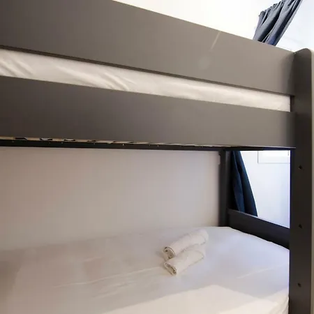 Apartment Luminoso Familiar- 2d 2b- Cava Alta Madrid