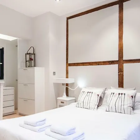 San Vicente Ferrer 22 Apartment Madrid